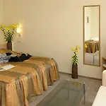 Hotel Toss